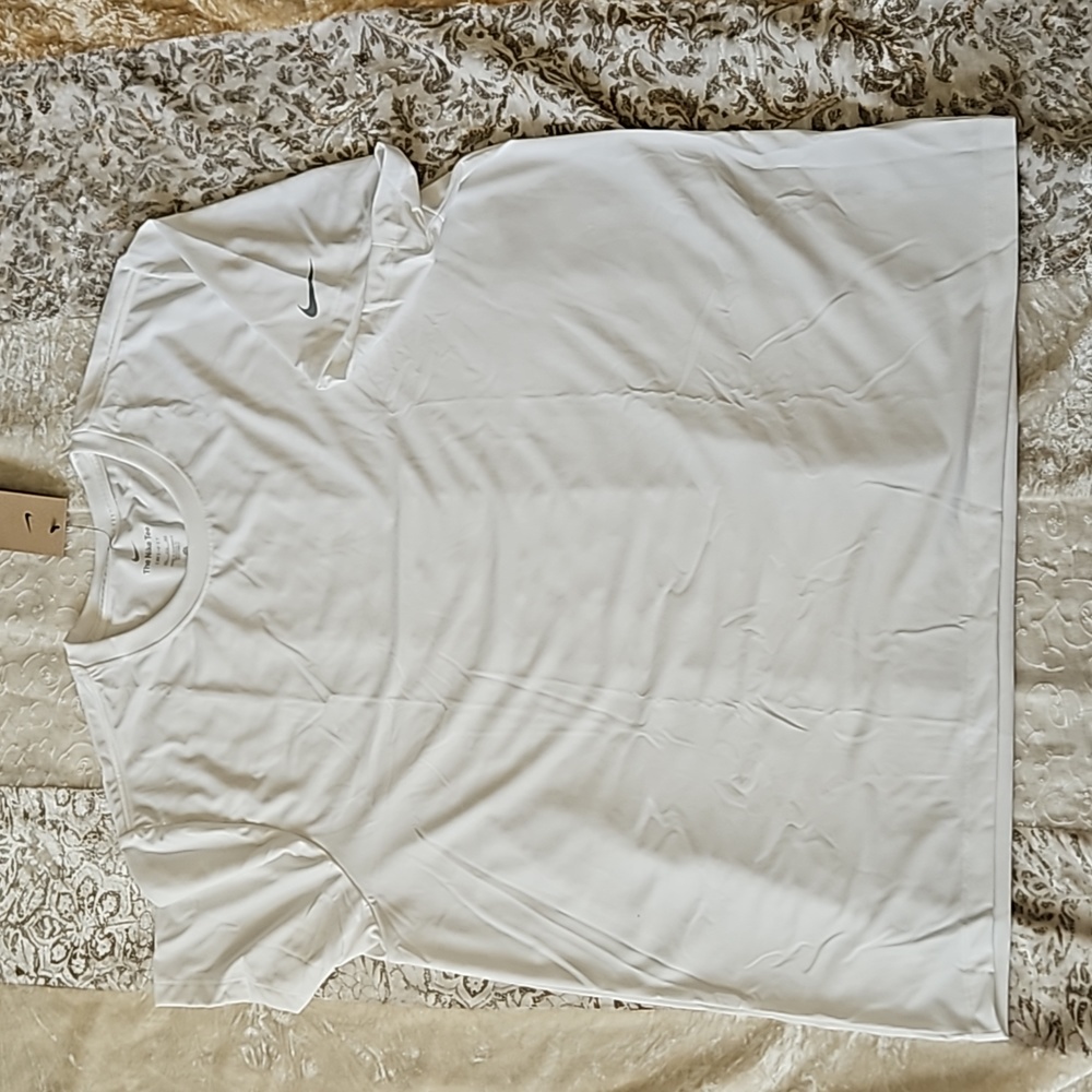 Nike 3XL Core Dri-FIT Legend Tee